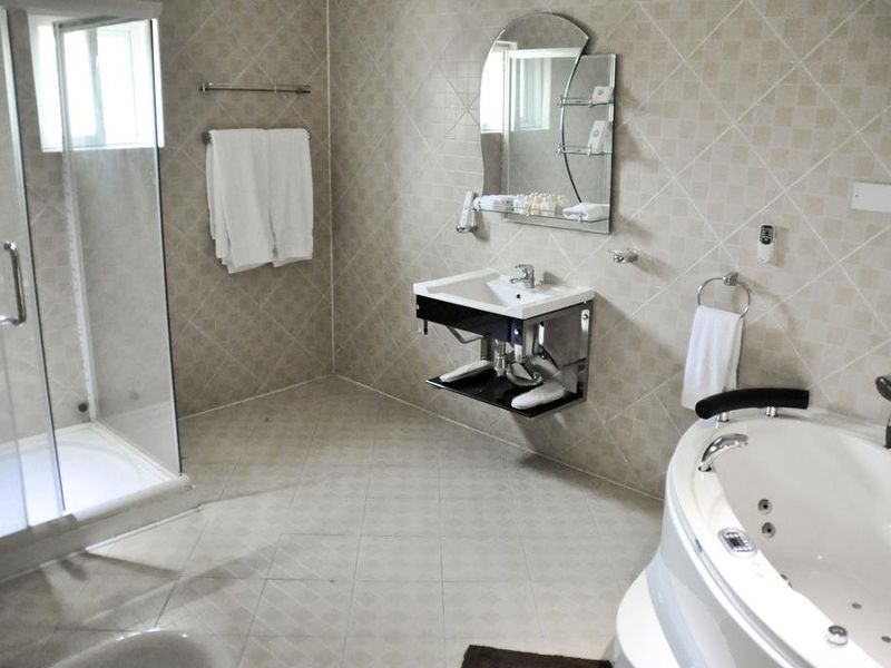 Hotel Photo 11