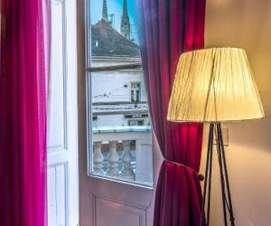Art Hotel Like Zagreb Croatia