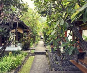 Temple Cafe & Seaside Cottages Karangasem Indonesia