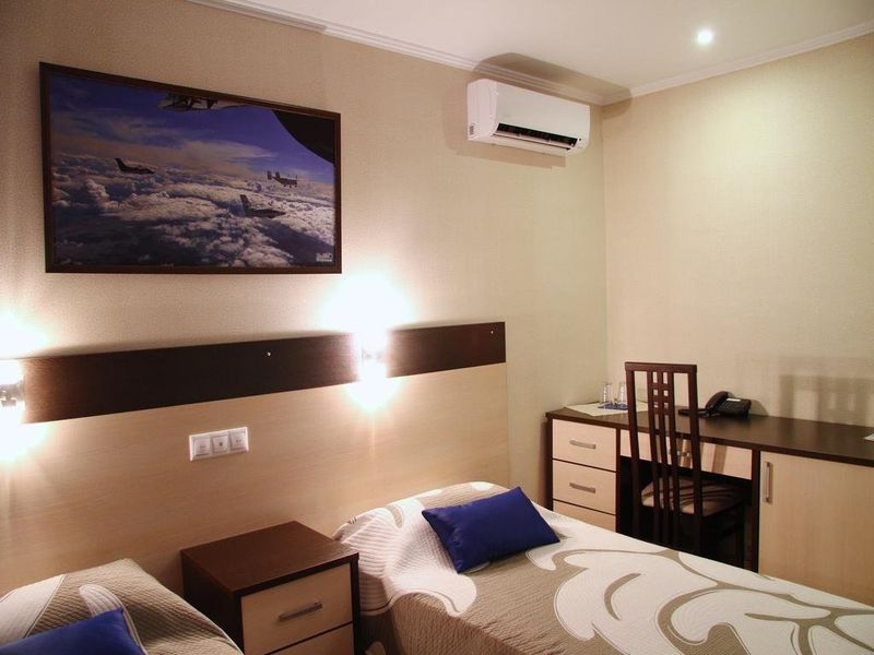 Hotel Photo 6