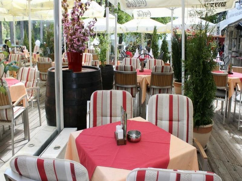 Hotel Photo 16