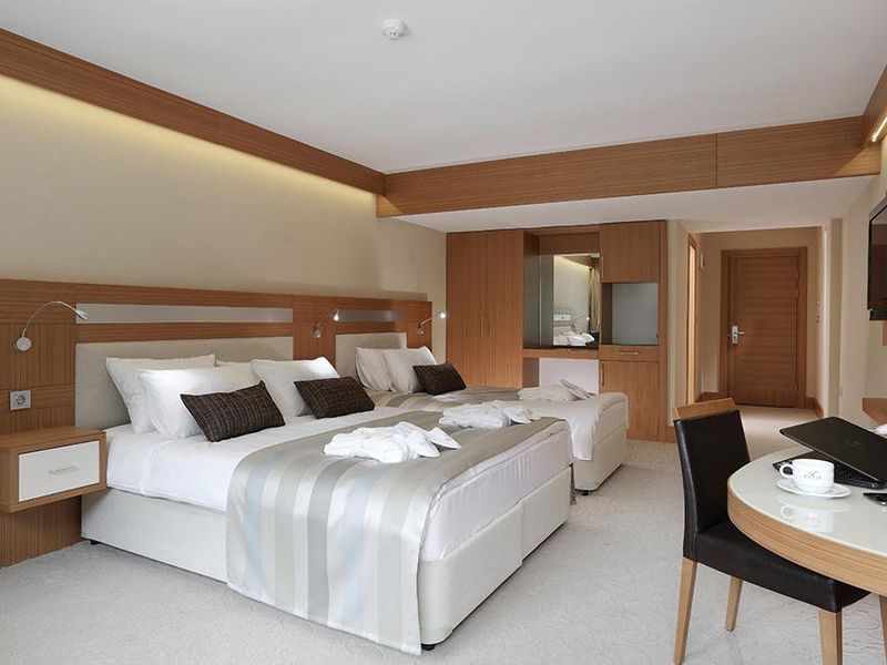 Hotel Photo 5