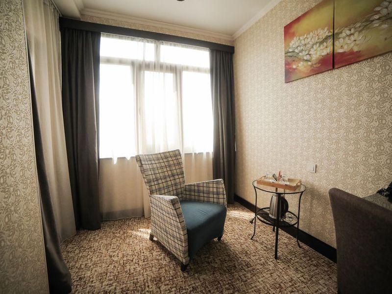 Hotel Photo 1