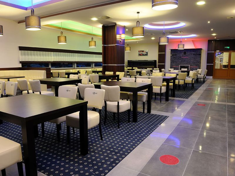 Hotel Photo 12