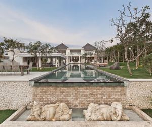 Villa Ombak Putih- an elite haven Banjar Tanah Lot Indonesia