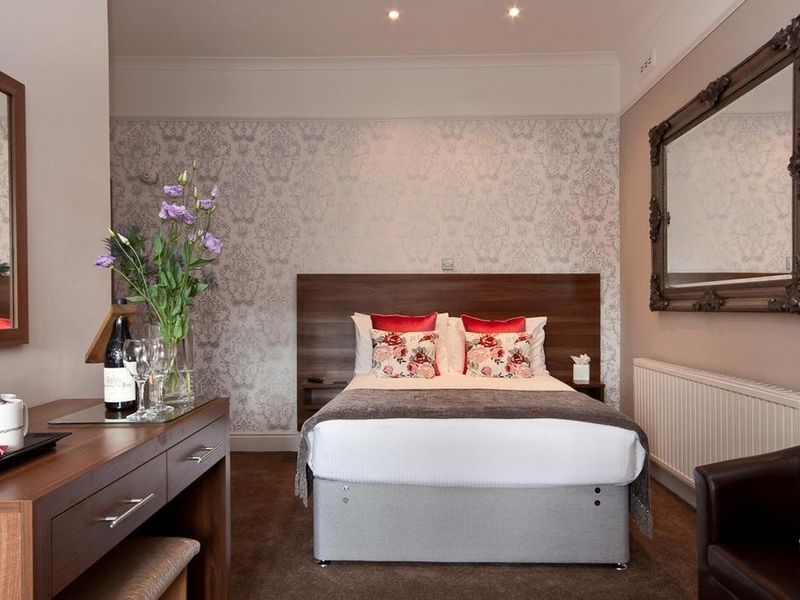 Hotel Photo 9