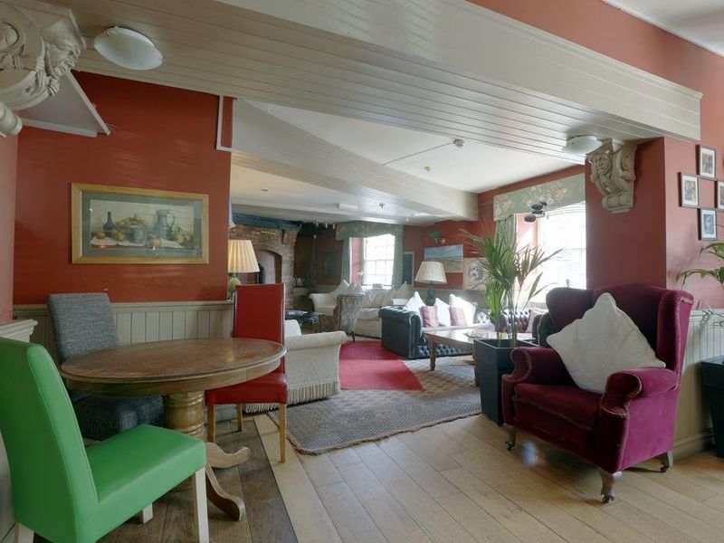 Hotel Photo 8