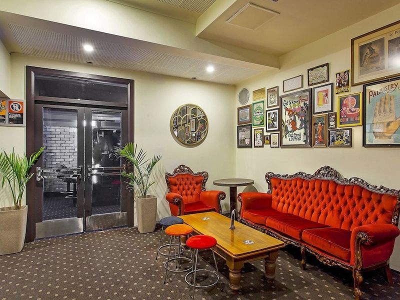 Hotel Photo 8
