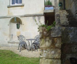 Laura s Townhouse Apartments Bath United Kingdom