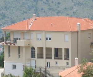 Olson Holiday Home Igalo Montenegro