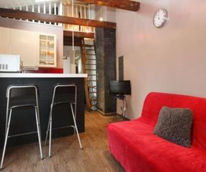 GLAMOUR PARISIAN Boulogne-Billancourt France