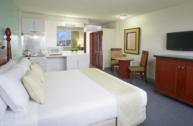 PRIORITY SUITES OF HAWAII