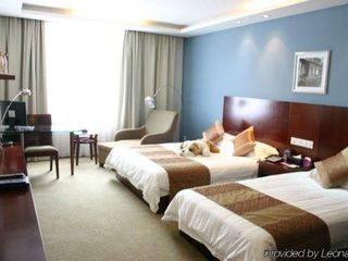 Фото отеля Taoyuan Resort Hotel Suzhou