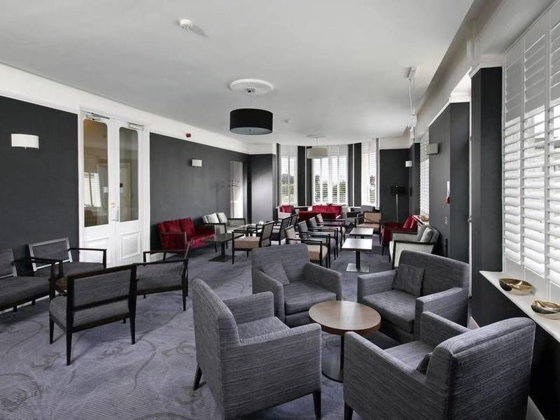 Hotel Photo 6