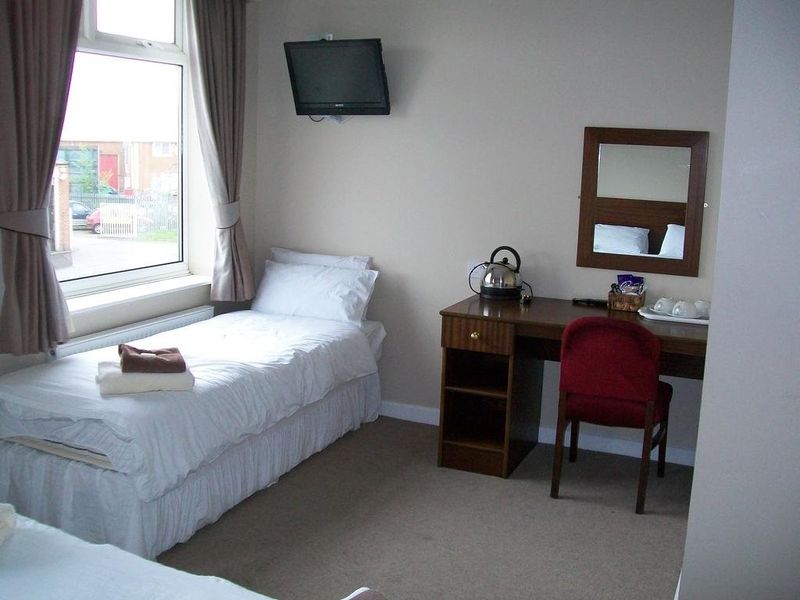 Hotel Photo 3