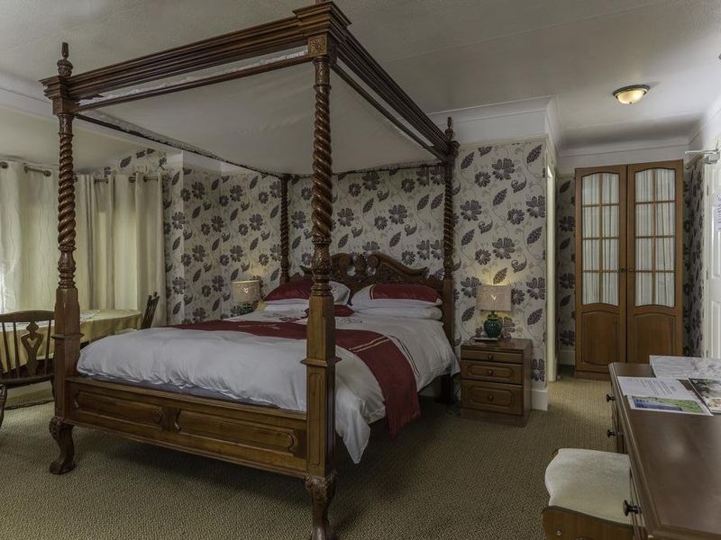 Hotel Photo 8