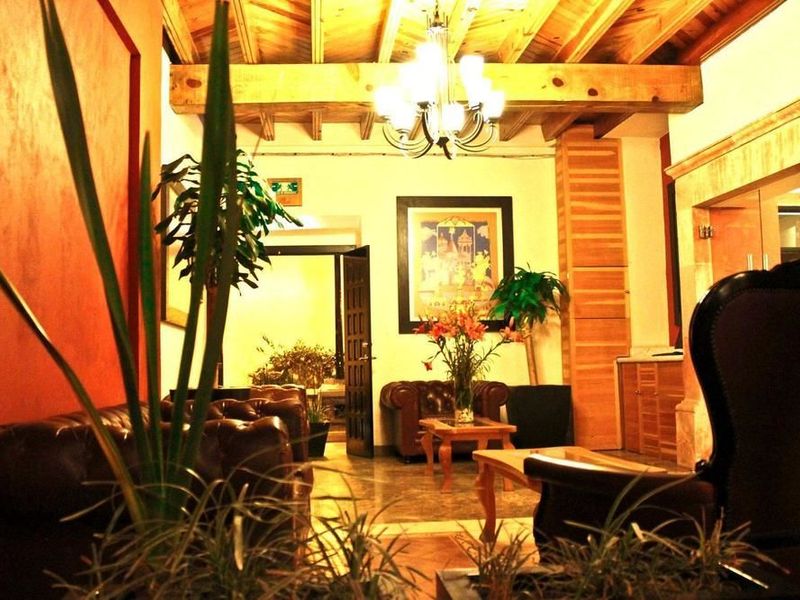 Hotel Photo 8