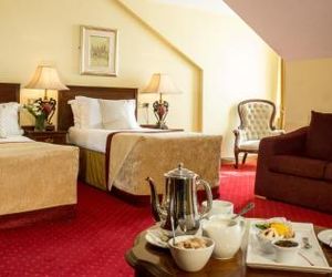 Meadow Court Hotel Loughrea Ireland