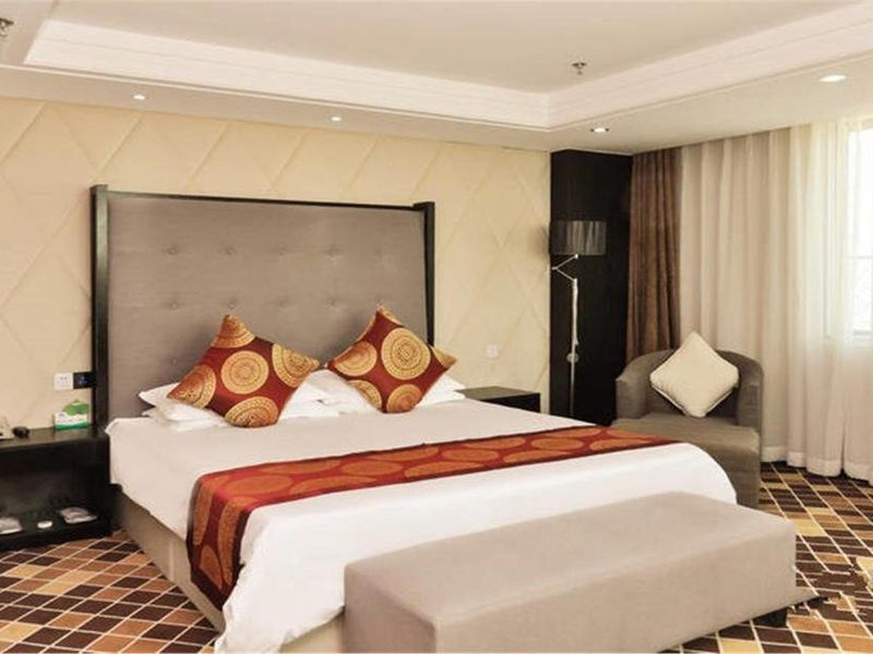 Hotel Photo 8