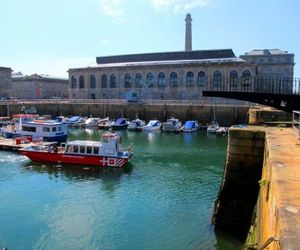 Plymouth Serviced & Holiday Apartment - Royal William Marina Plymouth United Kingdom