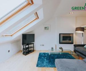 The Penthouse Apartment - Parking , Netflix, Wi-Fi & Beaches Newquay United Kingdom