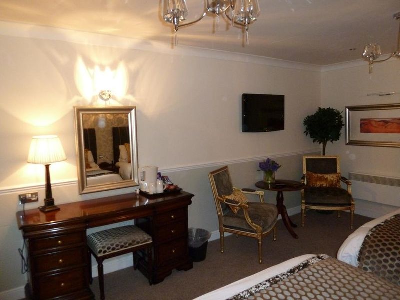 Hotel Photo 5