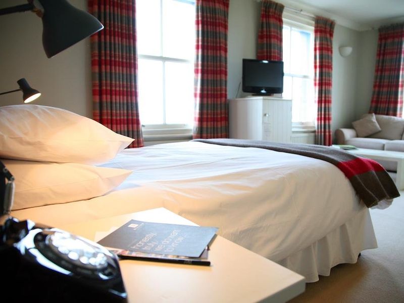 Hotel Photo 1