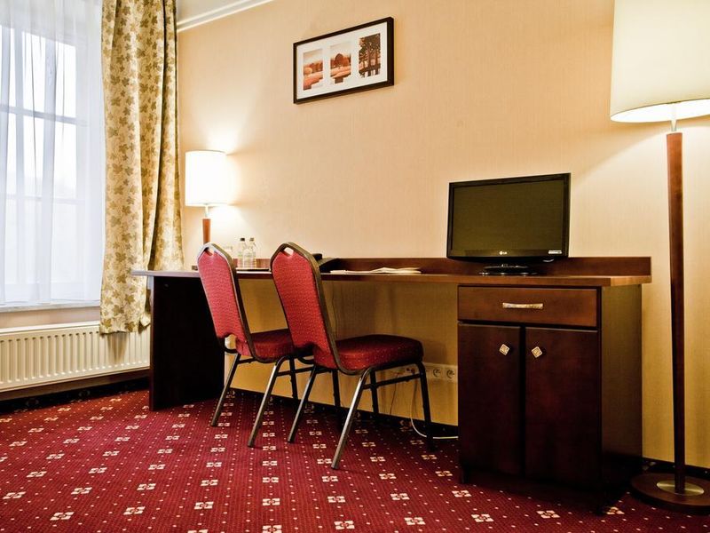 Hotel Photo 6