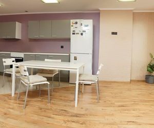 Omsk Sutki Apartments on B-r Arkhitektorov 14 Omsk Russia