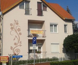DEÁK VENDÉGHÁZ APARTMAN Hajduszoboszlo Hungary