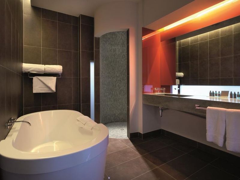 Hotel Photo 10