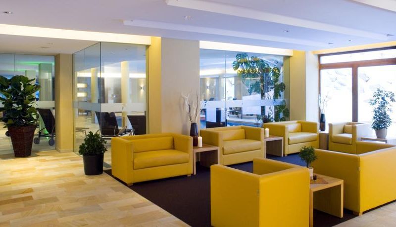 Hotel Photo 9