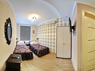 Отель Априори