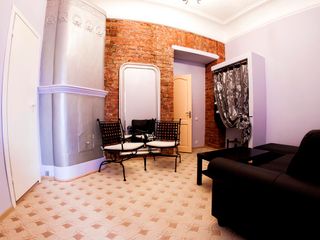 Отель Амплуа