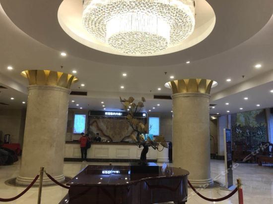 Hotel Photo 9