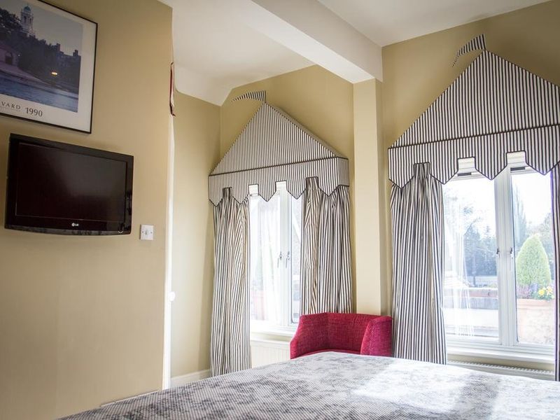Hotel Photo 6