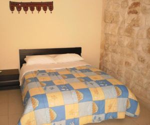 Yafo 82 Guesthouse Haifa Israel