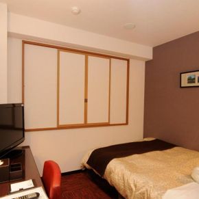 NearBy Hotel