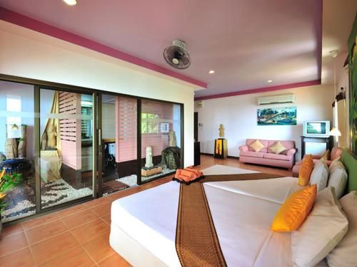 Hotel Photo 8