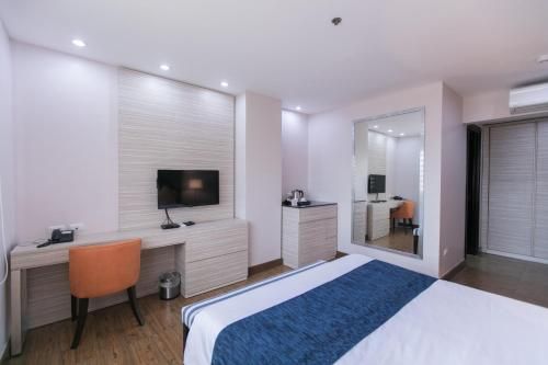 Hotel Photo 12