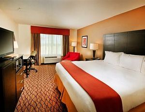 Holiday Inn Express Hotel and Suites Pearsall Pearsall United States