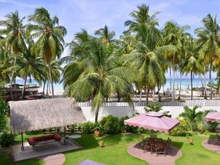Hotel pic Reveries Maldives