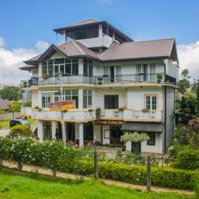 NearBy Hotel