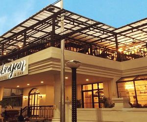 Tambayan Capsule Hostel & Bar Manila Philippines