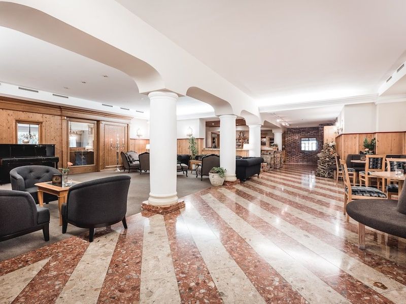 Hotel Photo 6