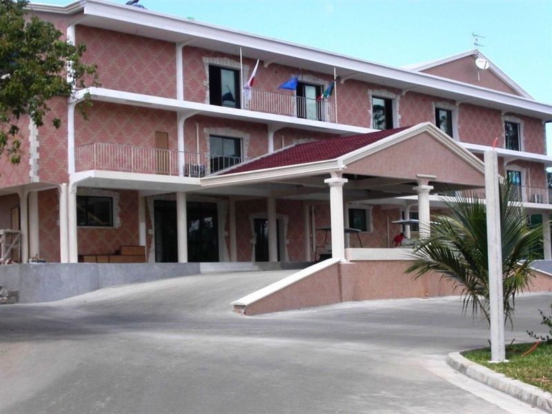 Hotel Photo 3