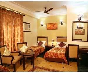 Hotel Revels Plum Delhi City India