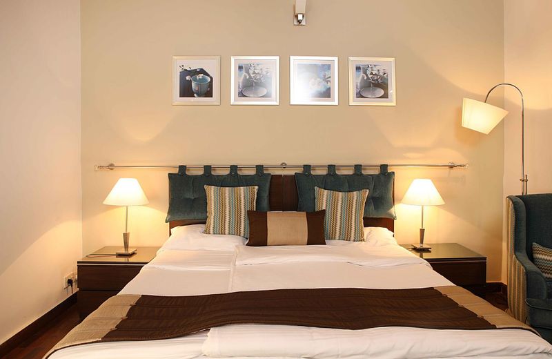 Ahuja Residency Golf Links