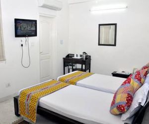 Mehra Residency At The Airport Samalka India