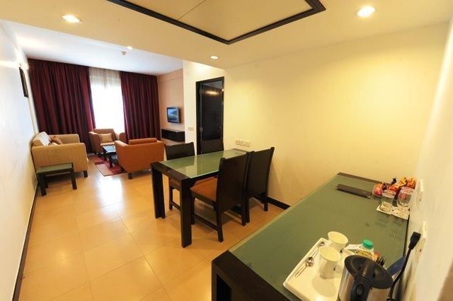 Hotel Photo 12